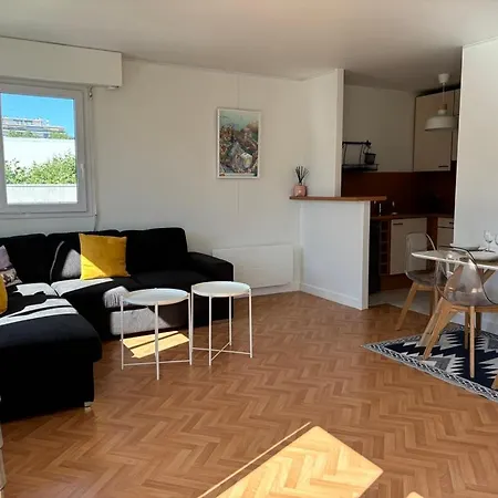 Apartment T2 La Rochelle 500m Vieux-port Avec Parking La Rochelle (Charente-Maritime)